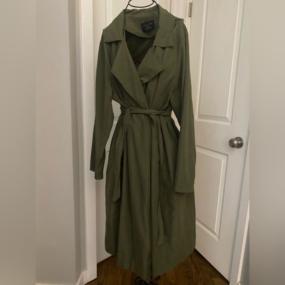 Love tree green L thin lightweight long trench coat